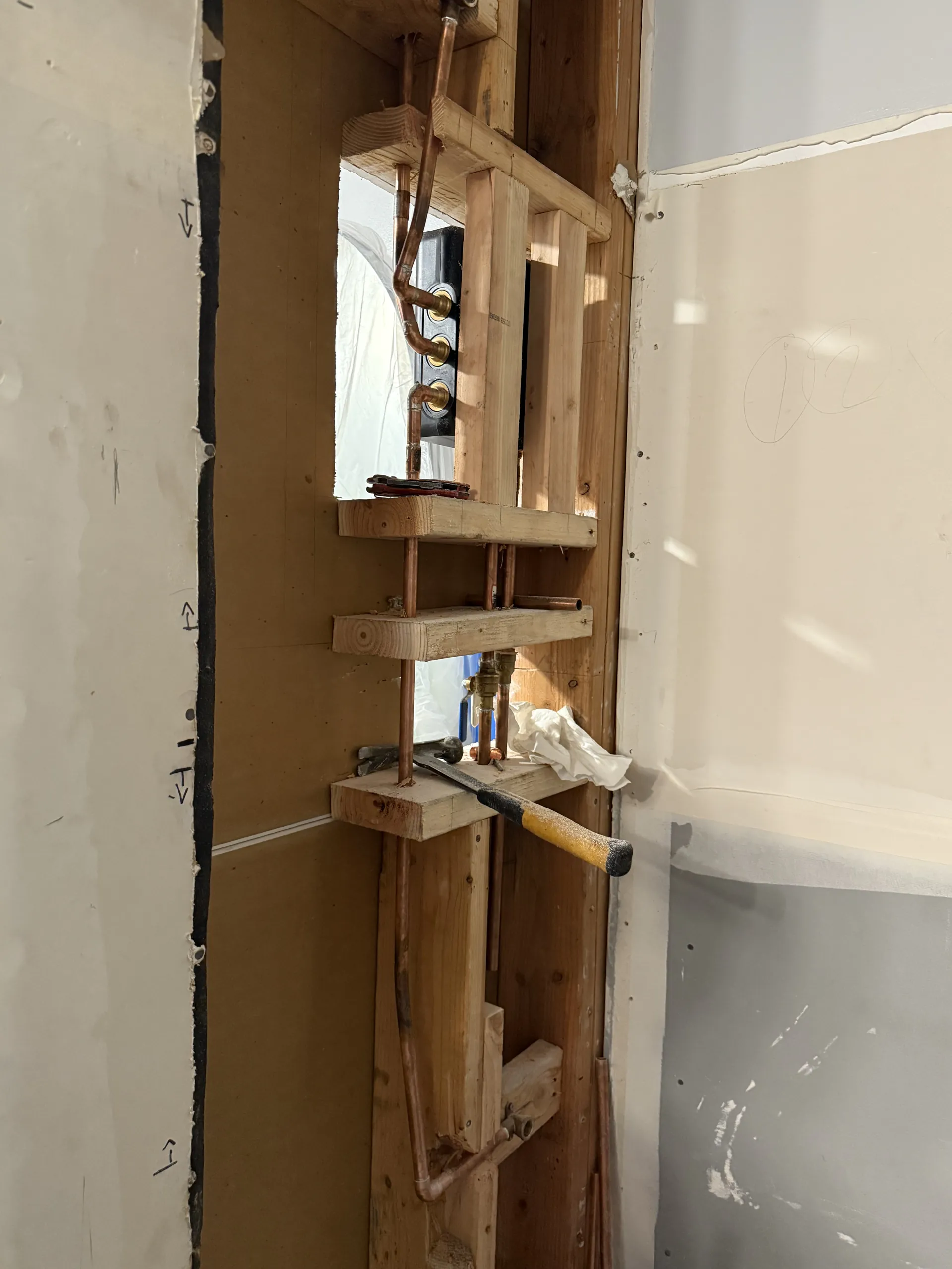 Bathroom Conversion: Tub to Smart Walking Shower — Image 4