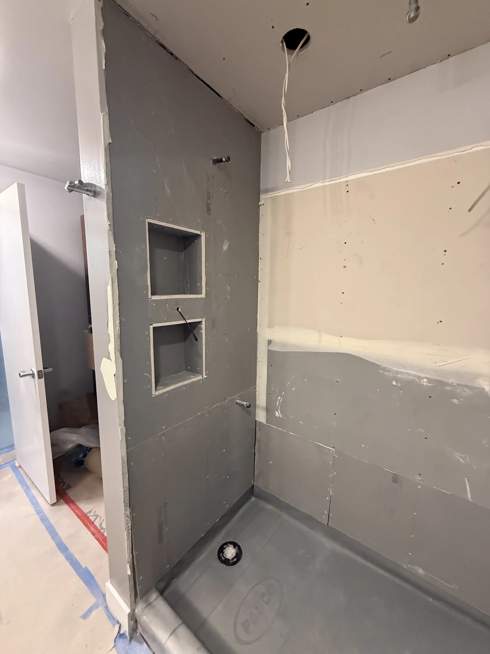 Bathroom Conversion: Tub to Smart Walking Shower — Image 7