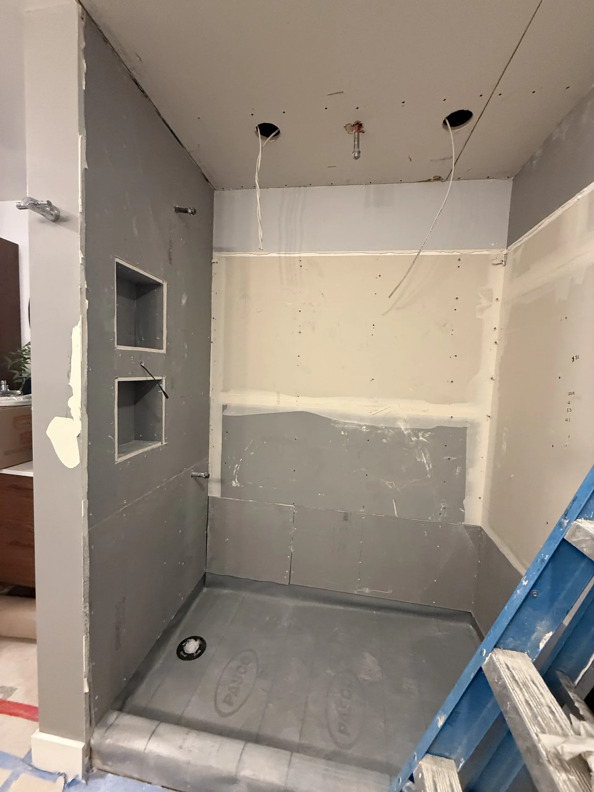 Bathroom Conversion: Tub to Smart Walking Shower — Image 8