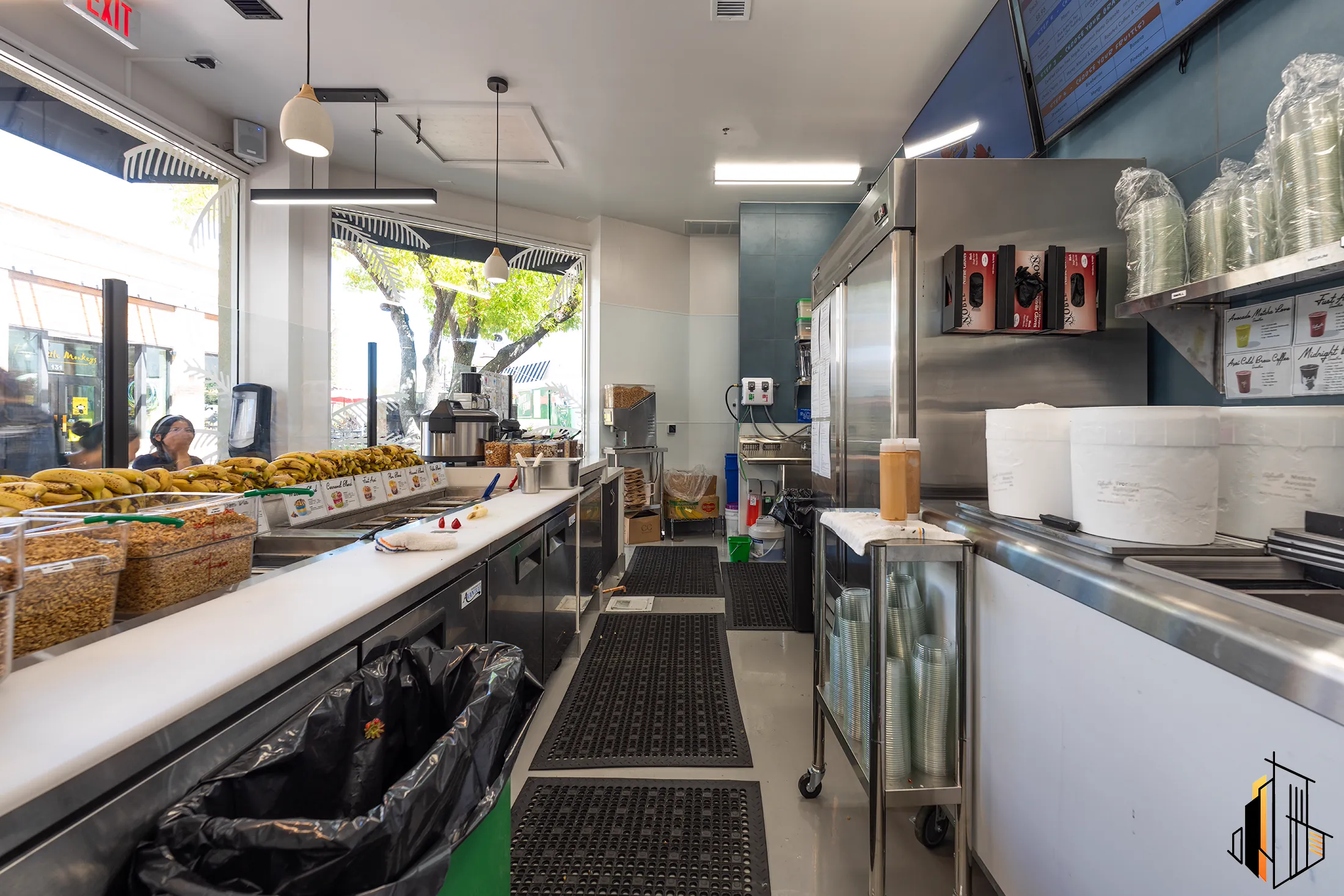 Shell Construction For Retail — Image 8