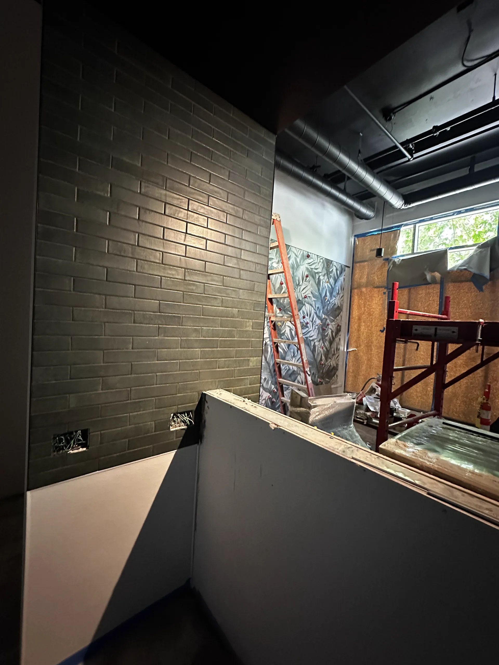 Shell Construction For Retail — Image 11